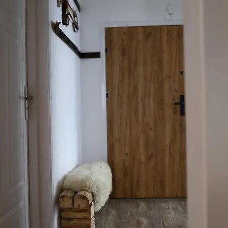 Baj Na Polnej -gorski Azyl * Pyzowka